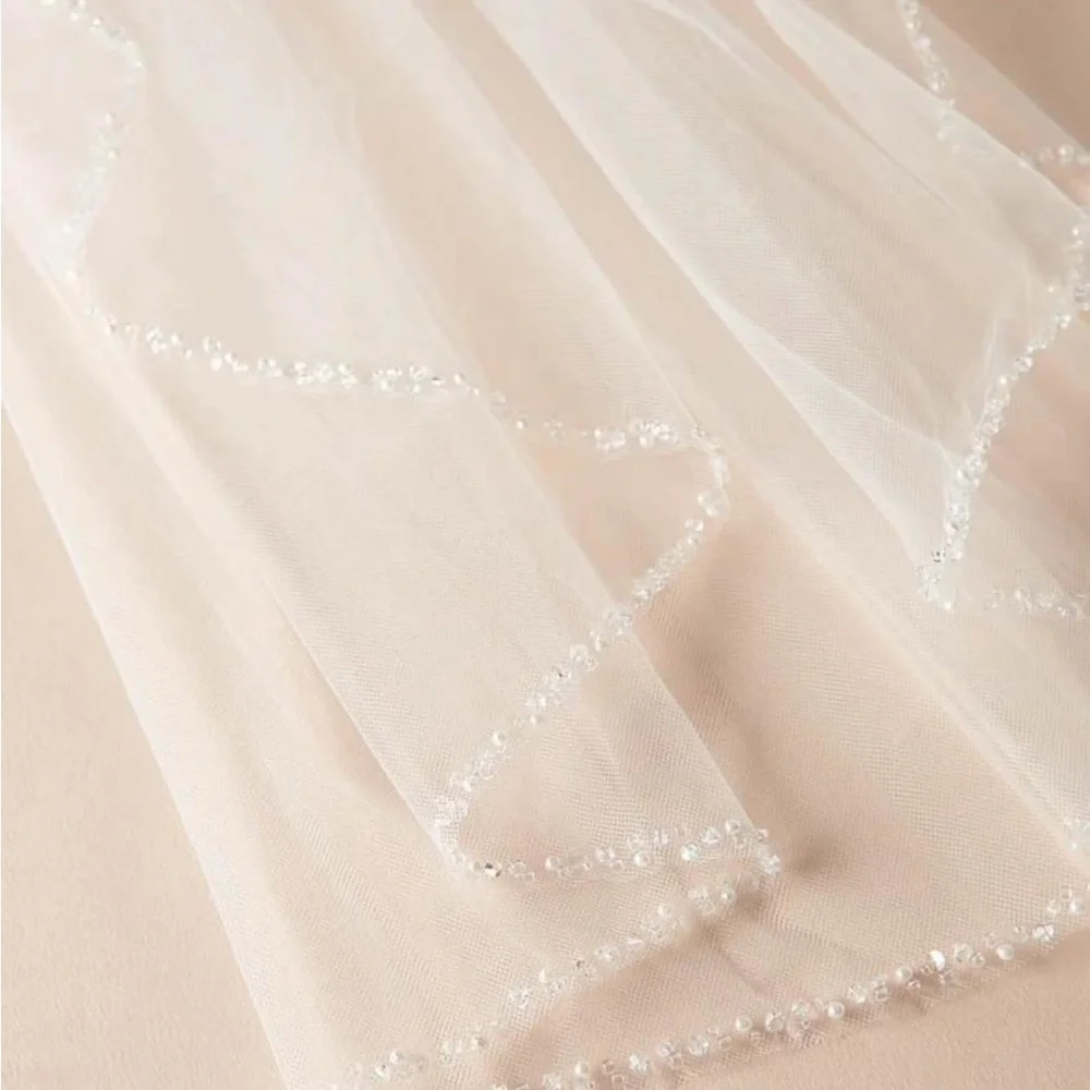 Dareth Colburn Mariah Pearl & Crystal Beaded Veil - Picture 1 of 2